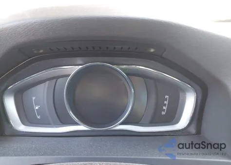 2017 Volvo S60 T6 R-Design Platinum из США, поврежденный, VIN YV149MTSXH2432231